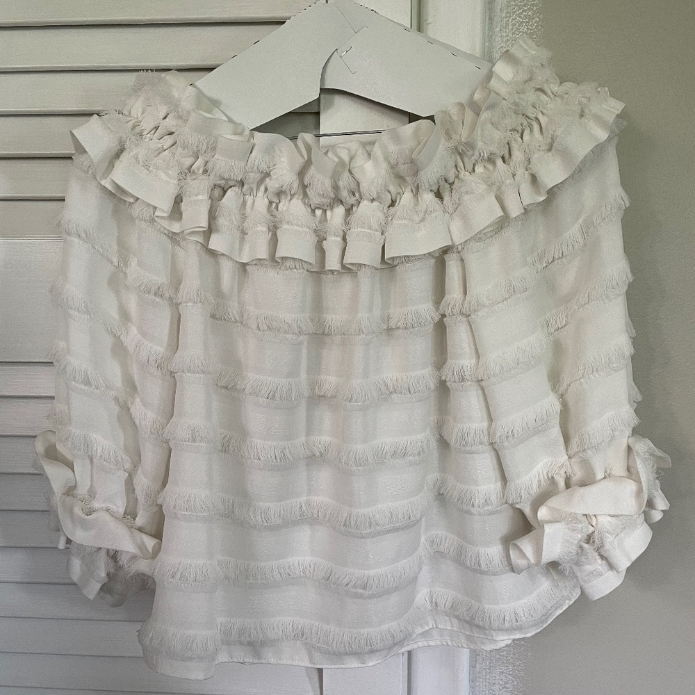 Azulu White Ruffled Blouse